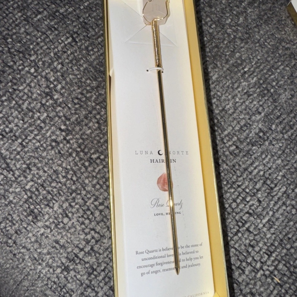 Luna Coorte Gold Hair Pin with Rose Quartz
